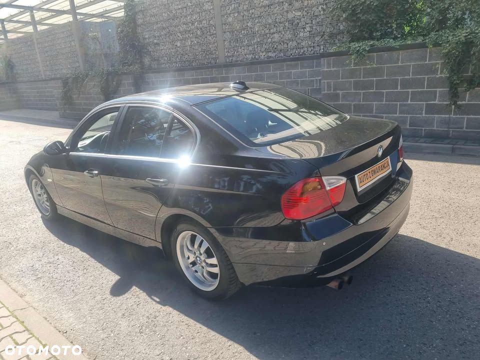 BMW Seria 3 325i - 6