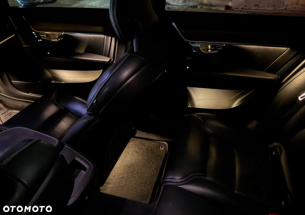 Volvo S90 D4 Inscription - 22