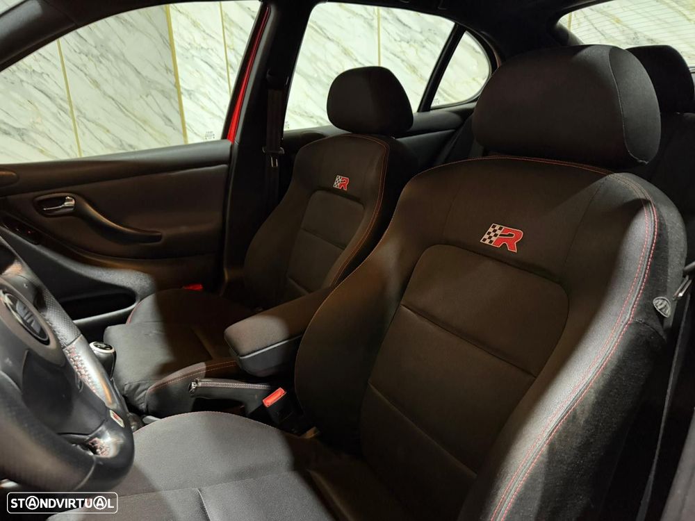 SEAT Leon 1.8 T Cupra R - 11
