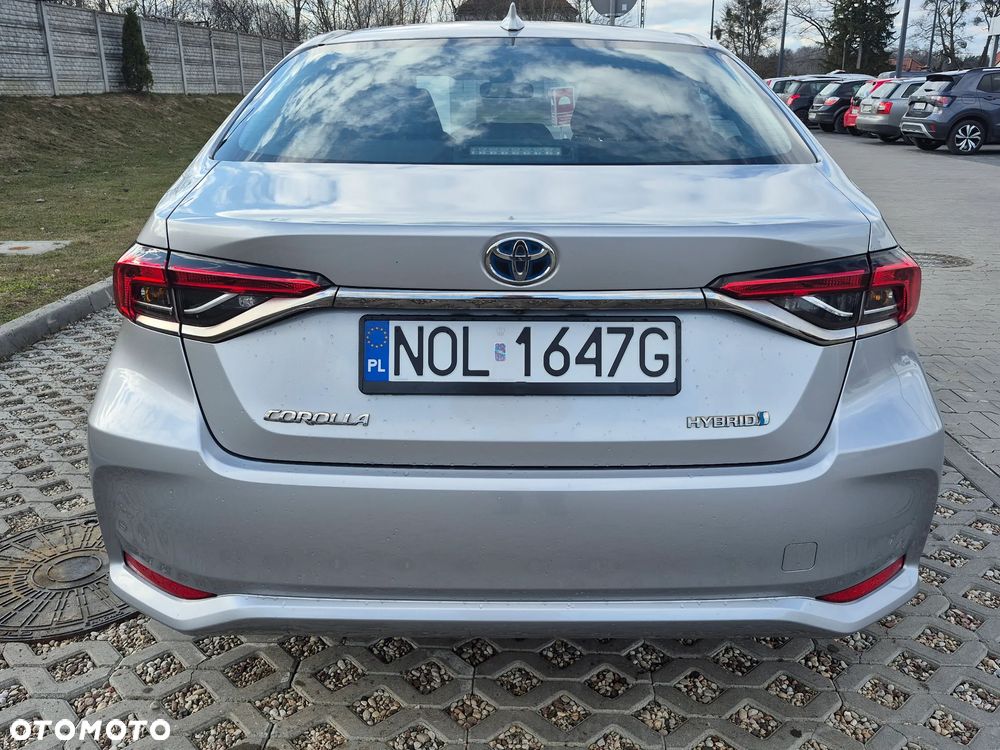 Toyota Corolla 1.8 Hybrid Comfort - 13