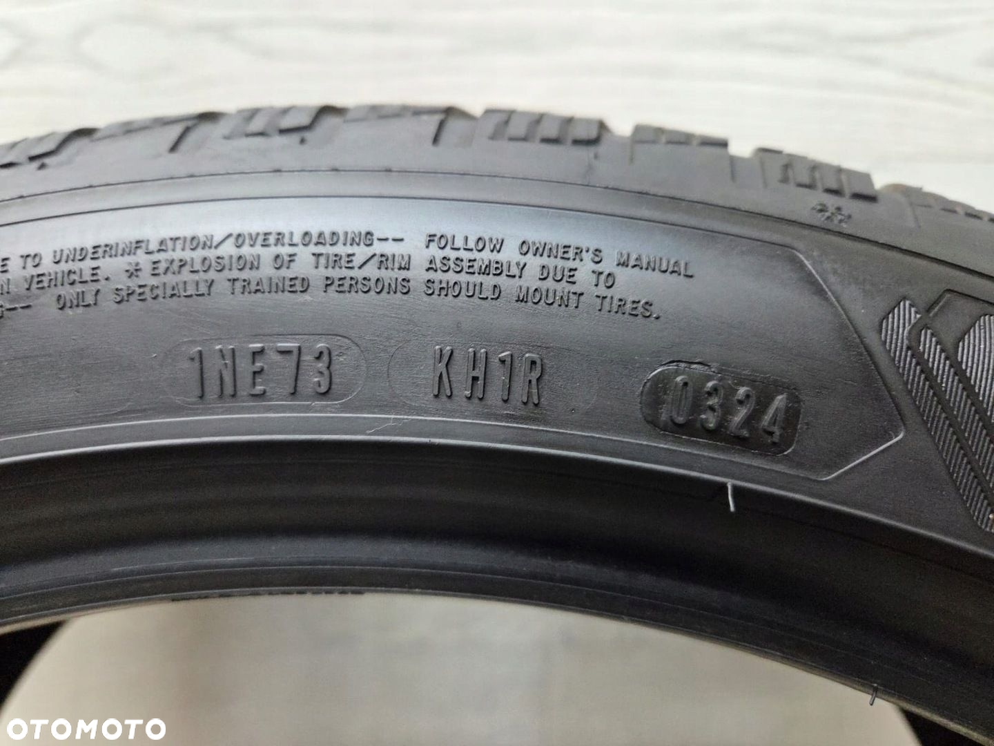 Opona zimowa Goodyear ULTRAGRIP Performance 3 255/40R20 101 W - 6