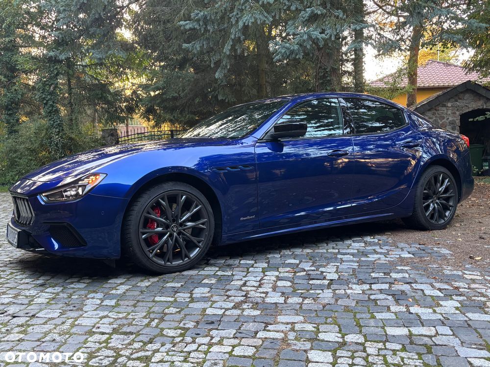 Maserati Ghibli - 2