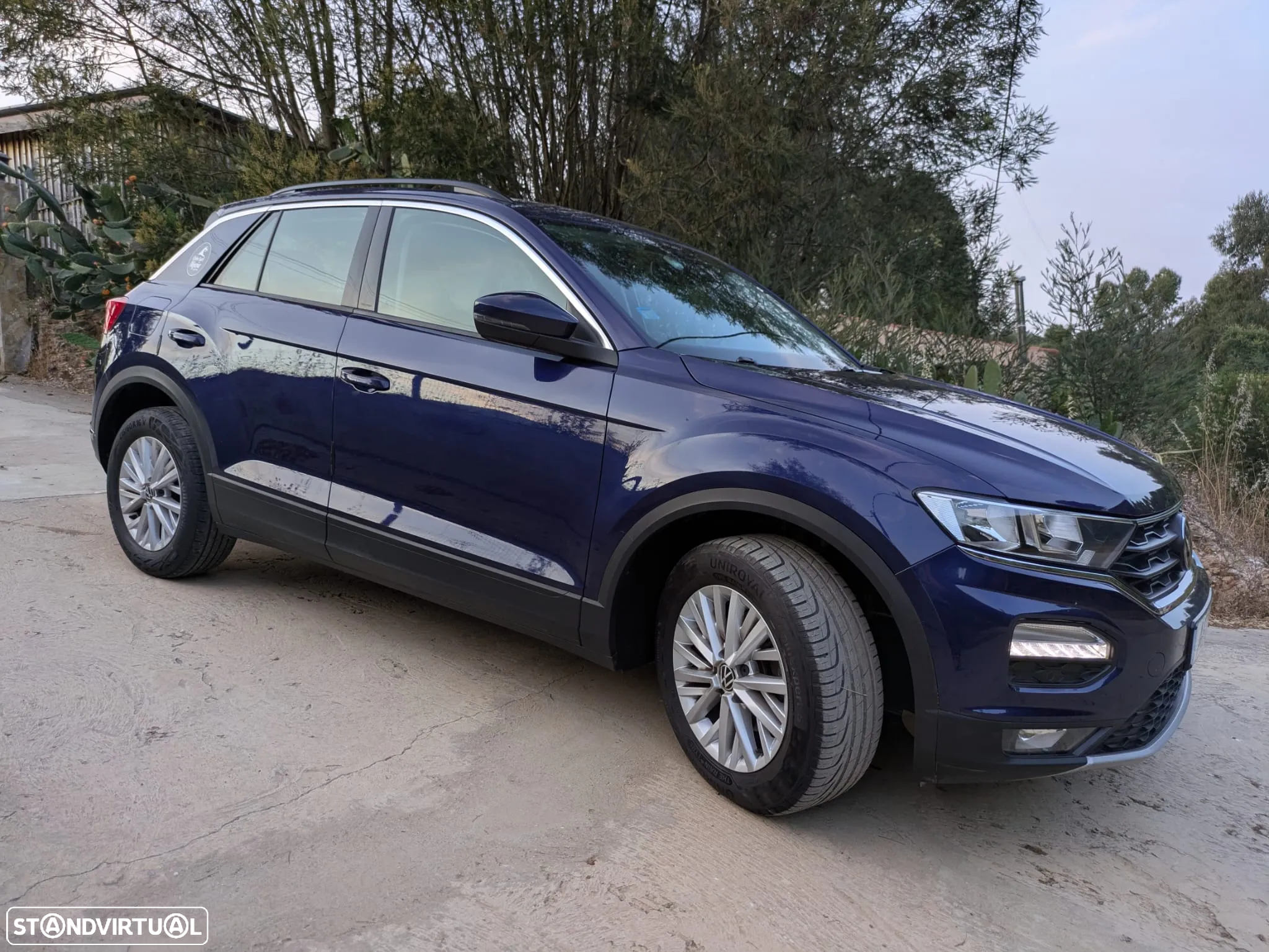 VW T-Roc 1.0 TSI - 9