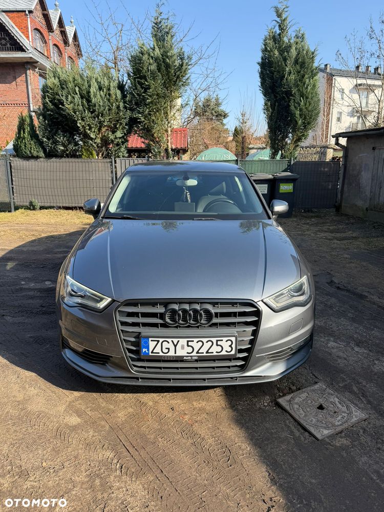 Audi A3 Limousine 1.4 TFSI CoD Ambiente S tronic - 4
