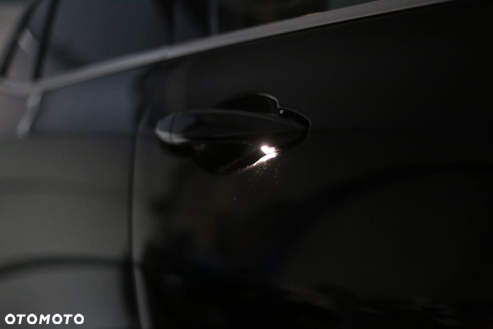 BMW X2 xDrive20i Advantage Plus - 27