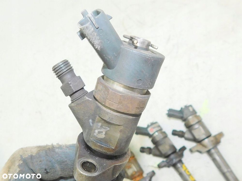 PEUGEOT 407 1.6 HDI 2006r WTRYSKIWACZ WTRYSK 0445110897 - 5