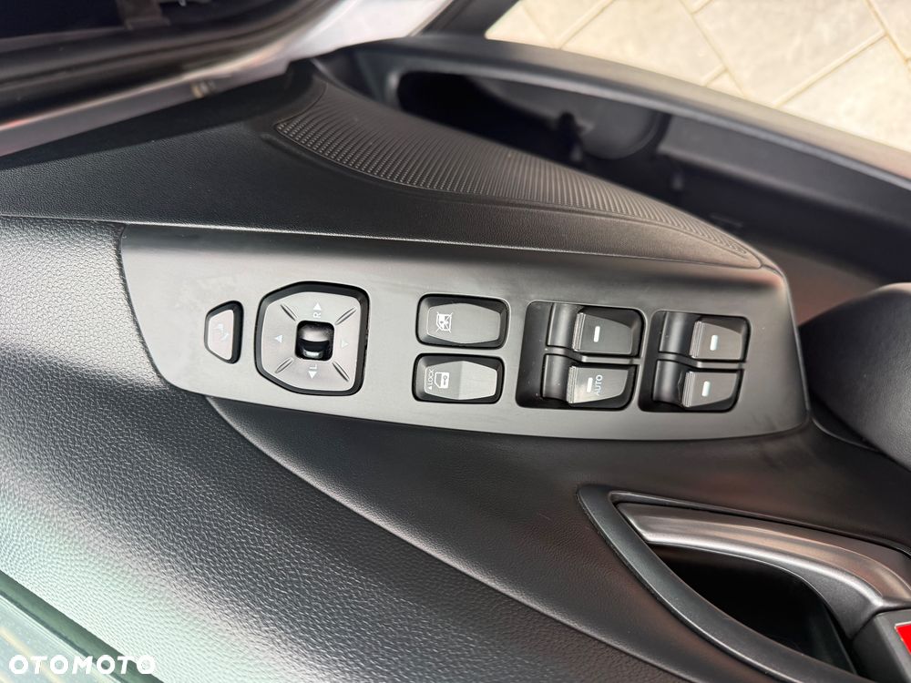 Hyundai ix35 1.7 CRDi Comfort 2WD - 18