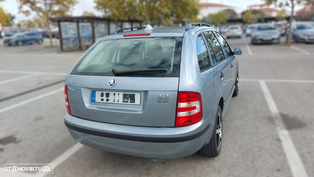 Skoda Fabia 1.2 Comfort - 4