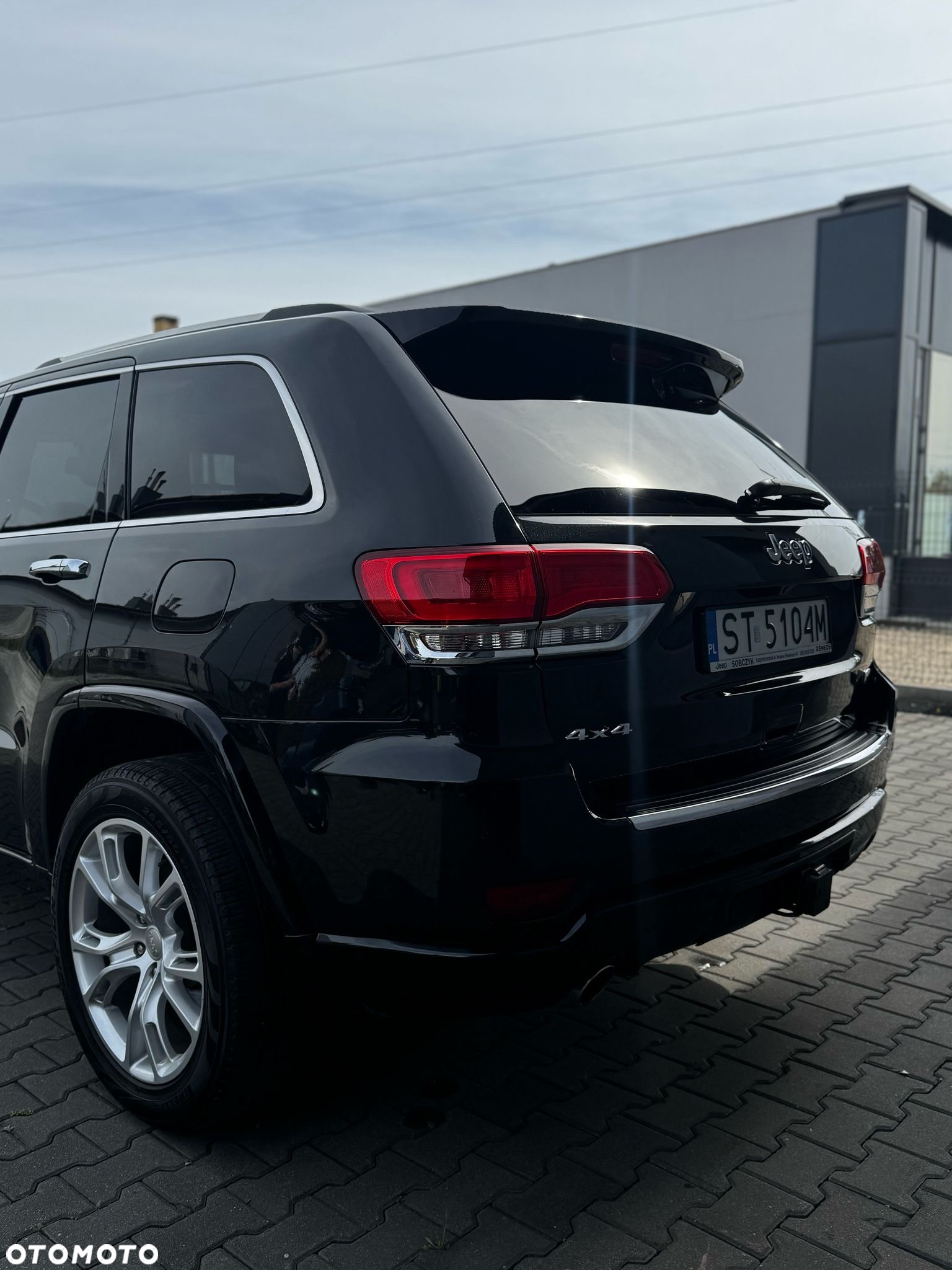 Jeep Grand Cherokee 5.7 V8 Overland - 11