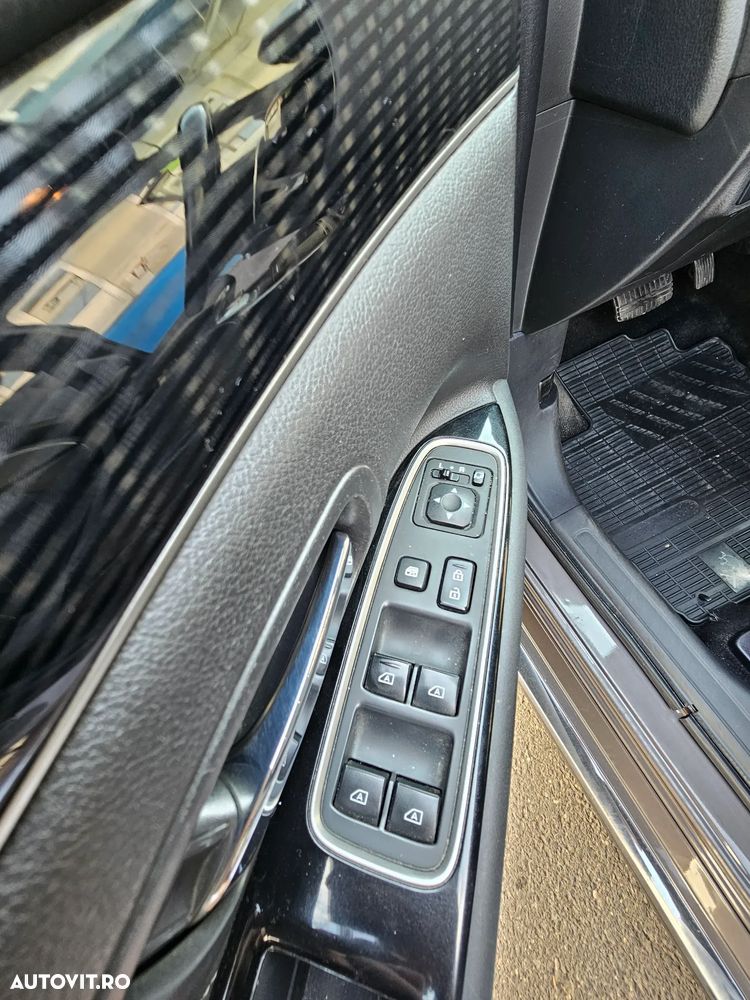 Mitsubishi Outlander PHEV 2.4 L 4X4 Instyle - 20