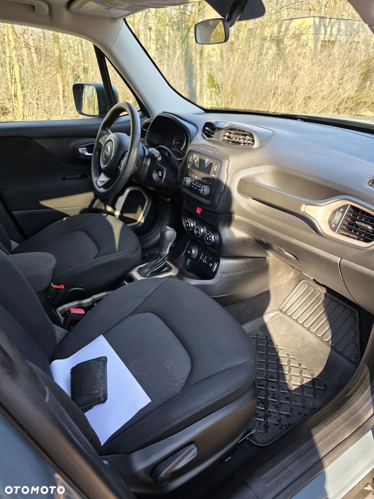 Jeep Renegade - 8