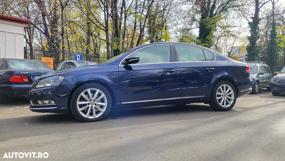 Volkswagen Passat 2.0 TDI DSG Highline - 19