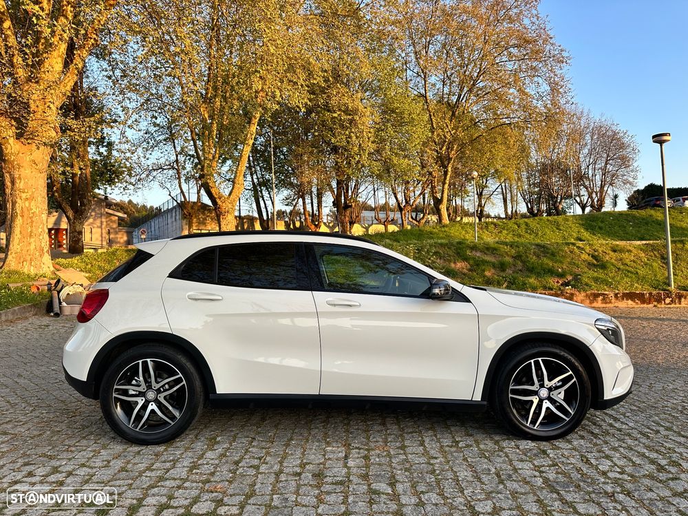 Mercedes-Benz GLA 200 (CDI) d Urban - 9