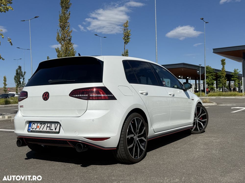 Volkswagen Golf 2.0 TSI BMT DSG GTI Performance - 8