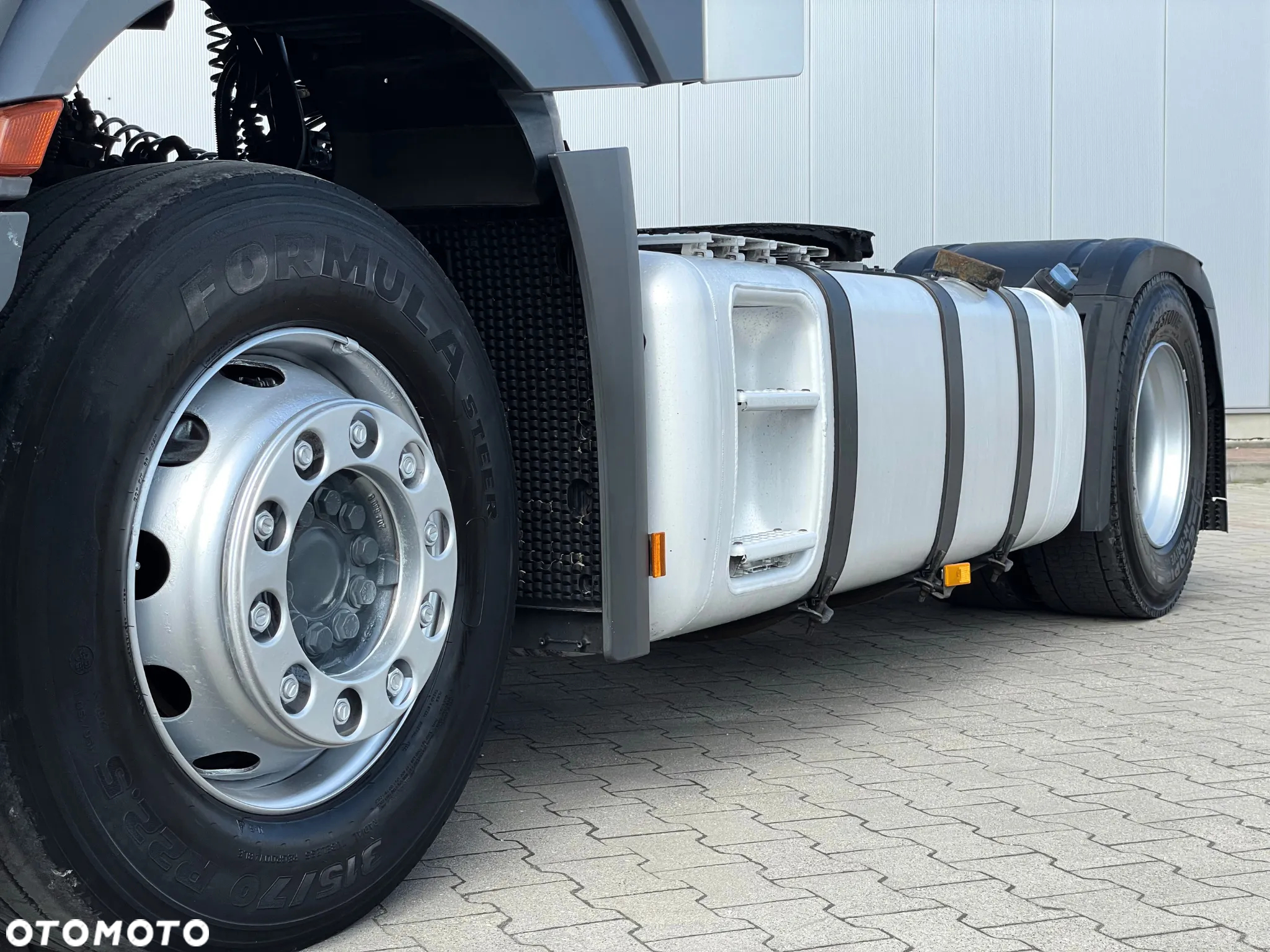 Mercedes-Benz ACTROS 1845 / STANDARD / SALON PL - 9