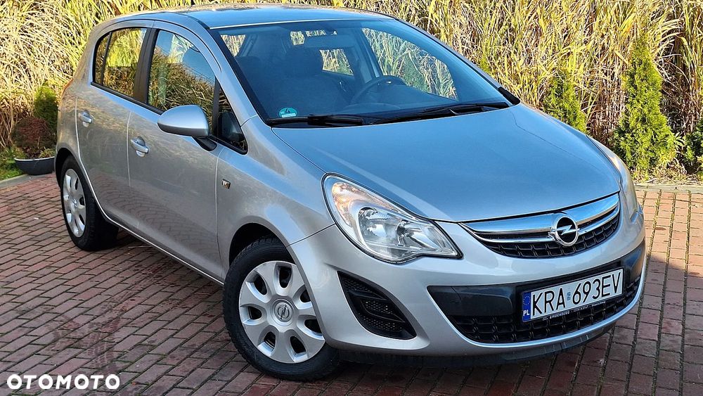 Opel Corsa - 2