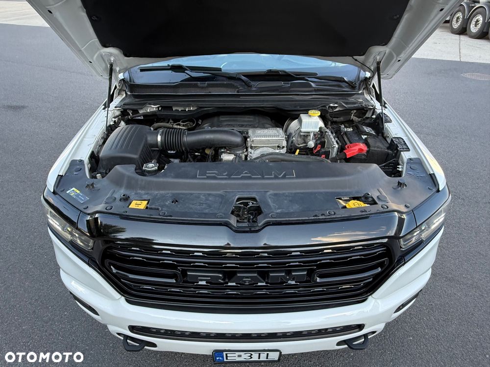 RAM 1500 5.7 Crew Cab Limited - 32