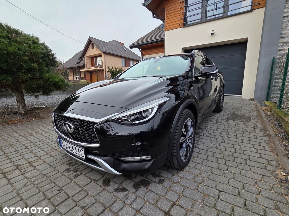 Infiniti QX - 3