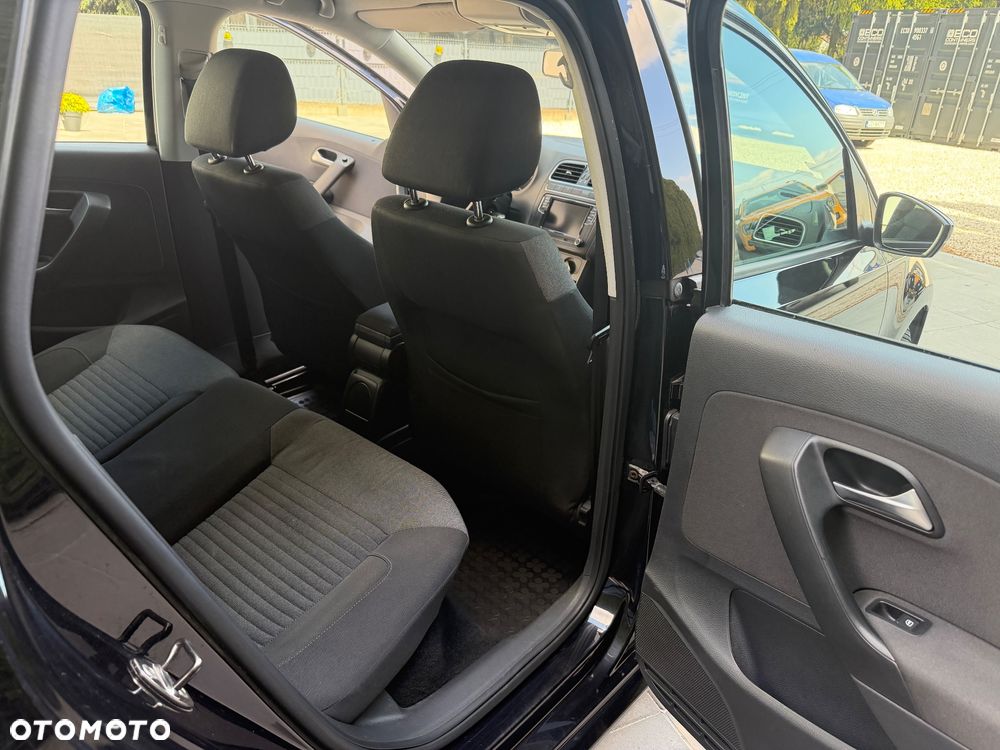 Volkswagen Polo 1.4 16V Trendline - 19