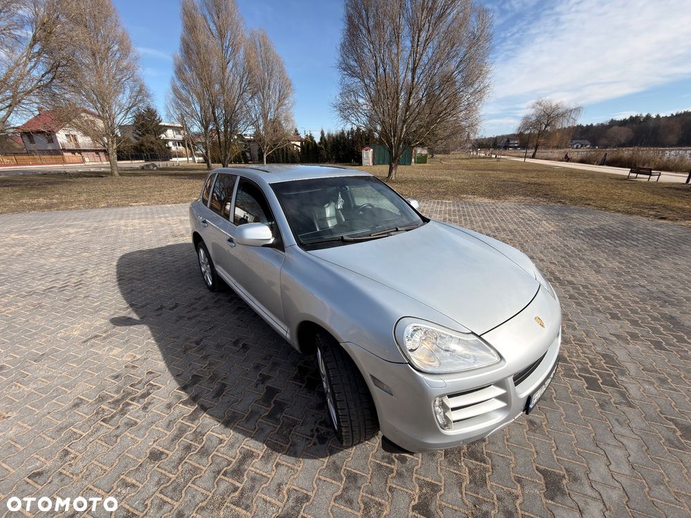 Porsche Cayenne Tiptronic S - 11