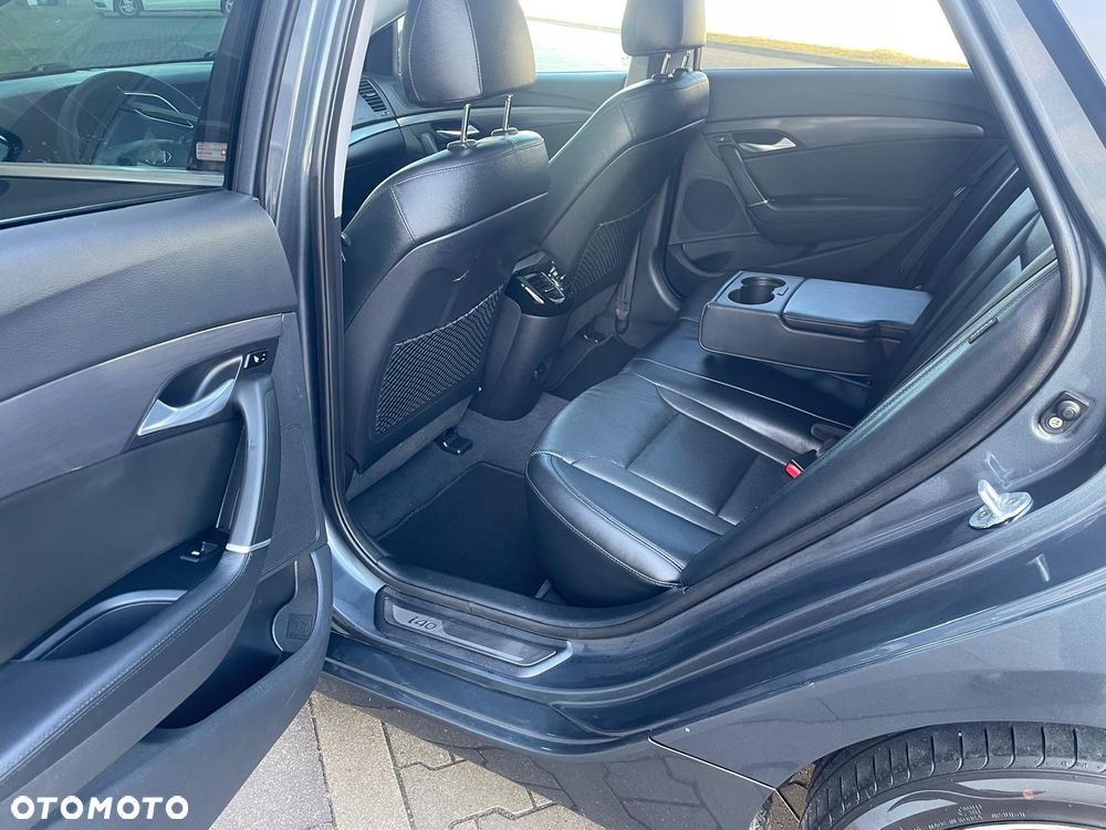 Hyundai i40 Kombi blue 1.7 CRDi DCT Premium - 18