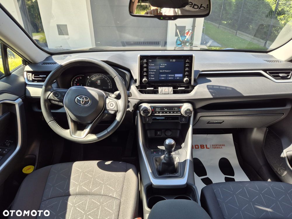 Toyota RAV4 2.0 Comfort 4x4 - 8