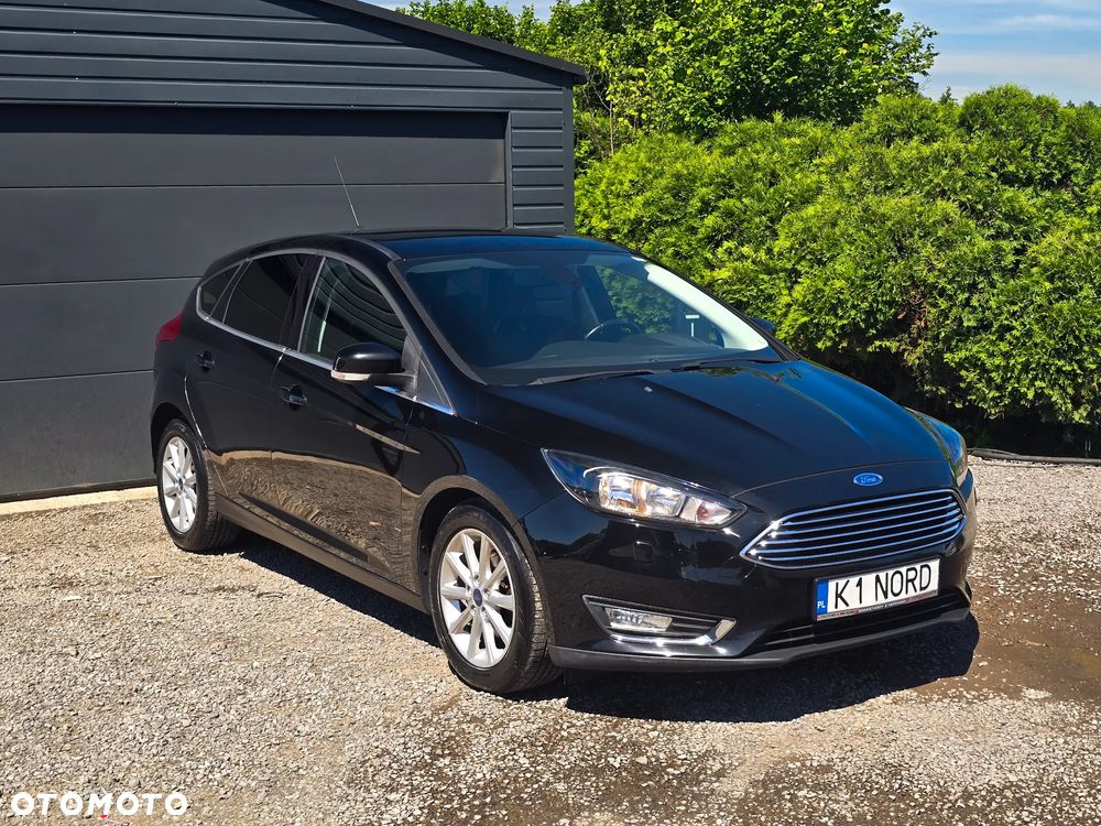 Ford Focus 1.0 EcoBoost Titanium - 4