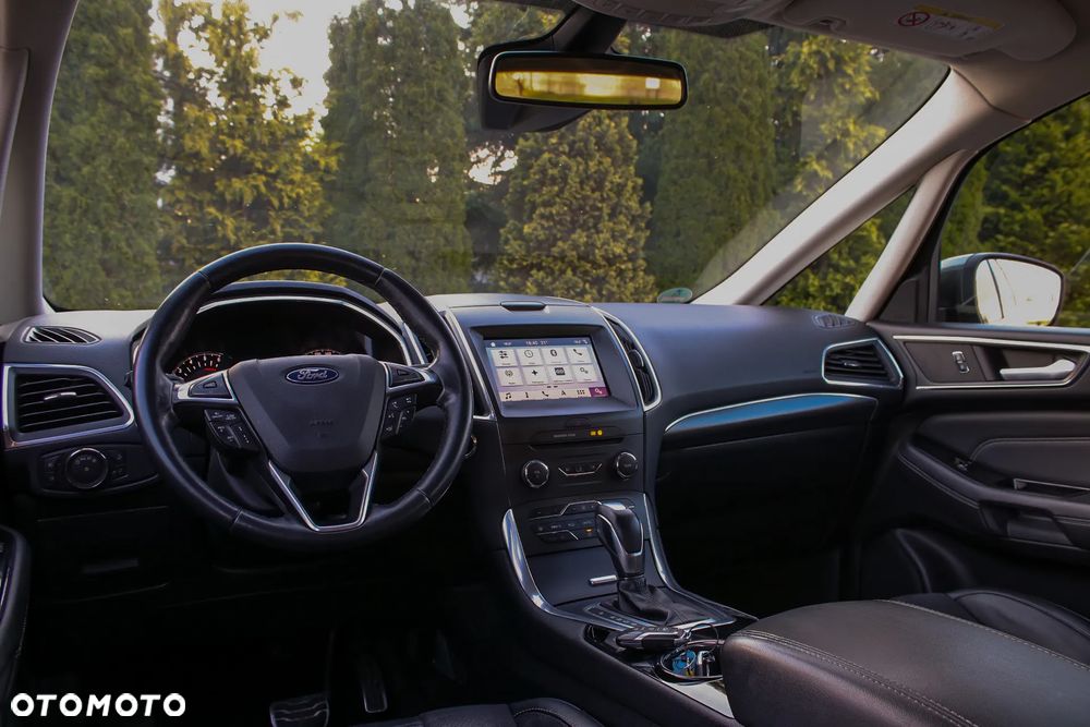 Ford S-Max 2.0 TDCi Titanium PowerShift - 18