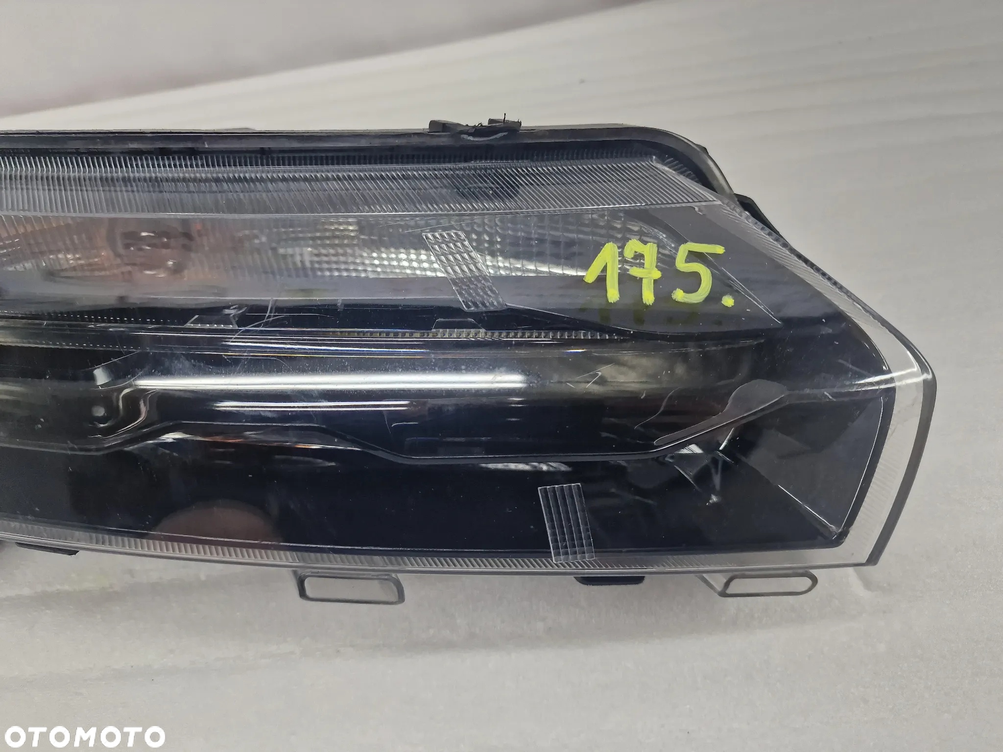 DACIA SPRING 20- PRAWA LAMPA PRZEDNIA PRZÓD FULL LED / LED / DRL , NR 266008993R , NR AUKCJI H175 - 2