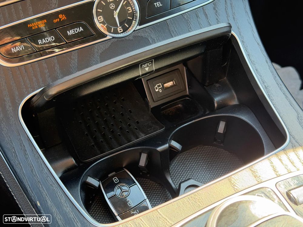 Mercedes-Benz E 300 e Avantgarde - 31