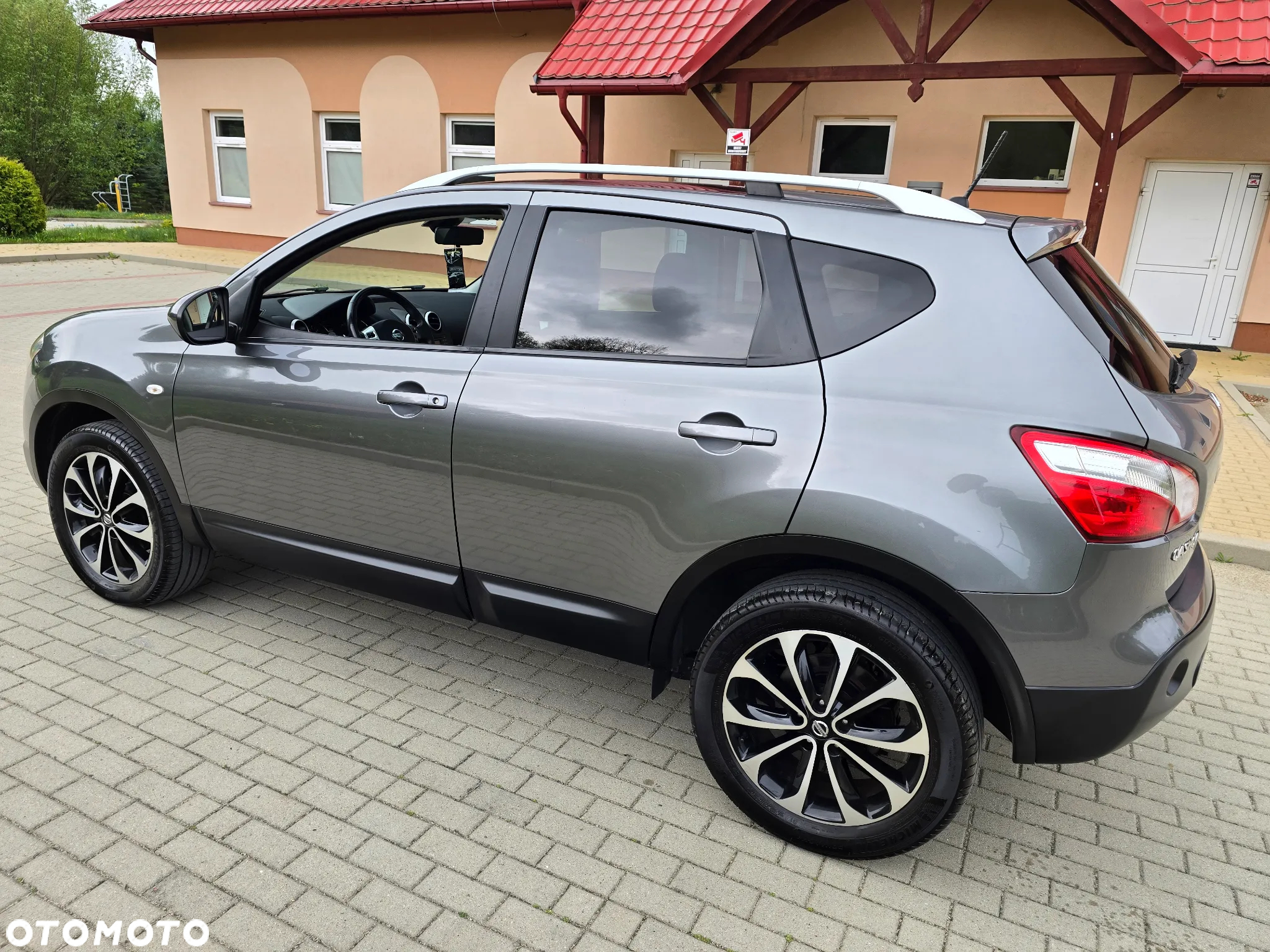 Nissan Qashqai 2.0 Visia - 14