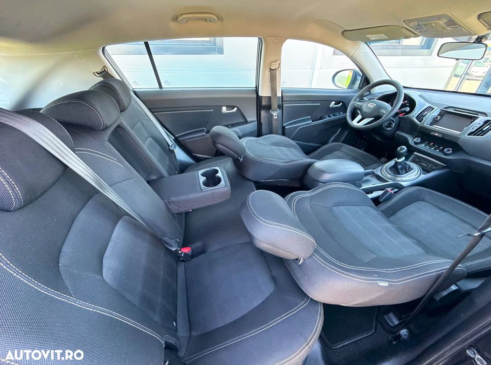 Kia Sportage 1.6 GDI 2WD Attract - 22