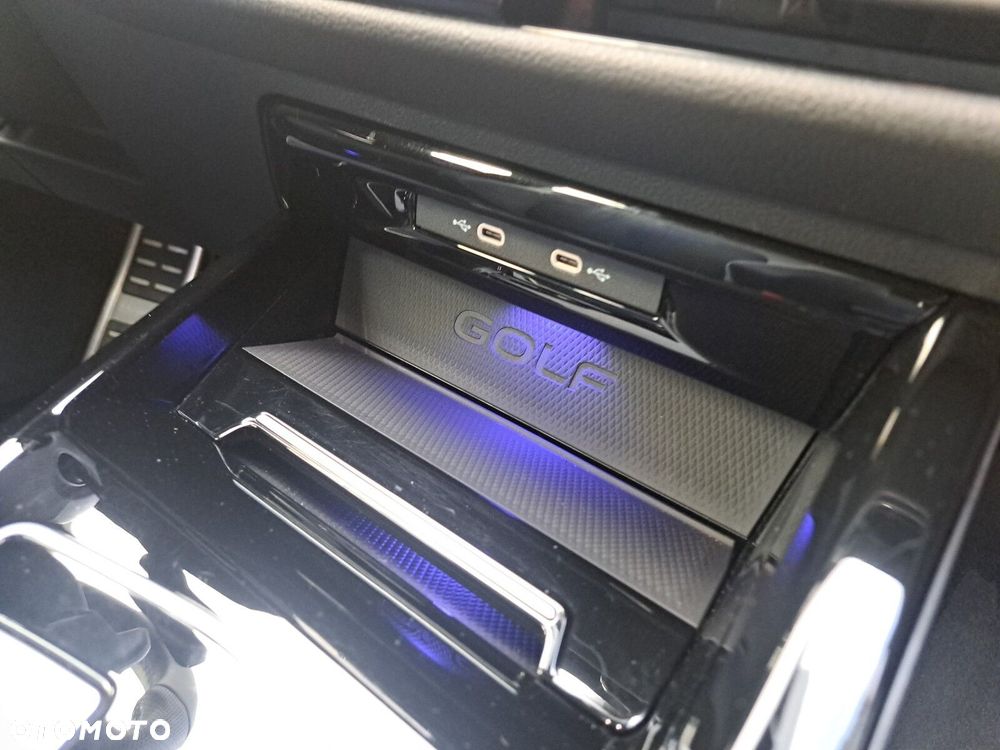 Volkswagen Golf 2.0 TSI 4Motion R DSG - 36