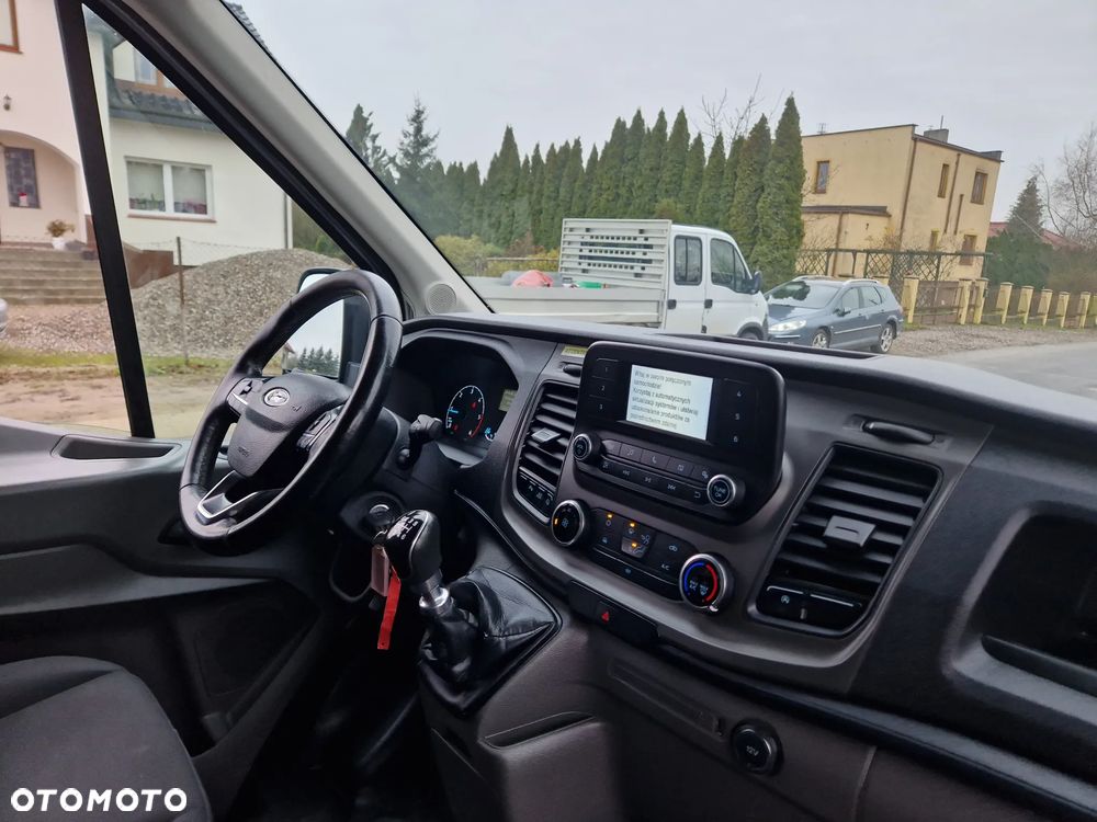 Ford Transit - 18