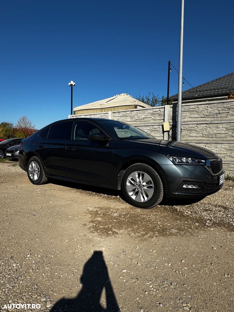 Skoda Octavia 1.5 TSI DSG MHEV Ambition - 9