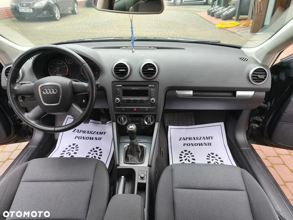 Audi A3 Sportback 1.6 Attraction - 21