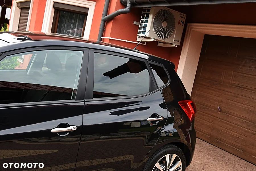Kia Venga 1.6 CVVT Automatik Dream-Team Edition - 17