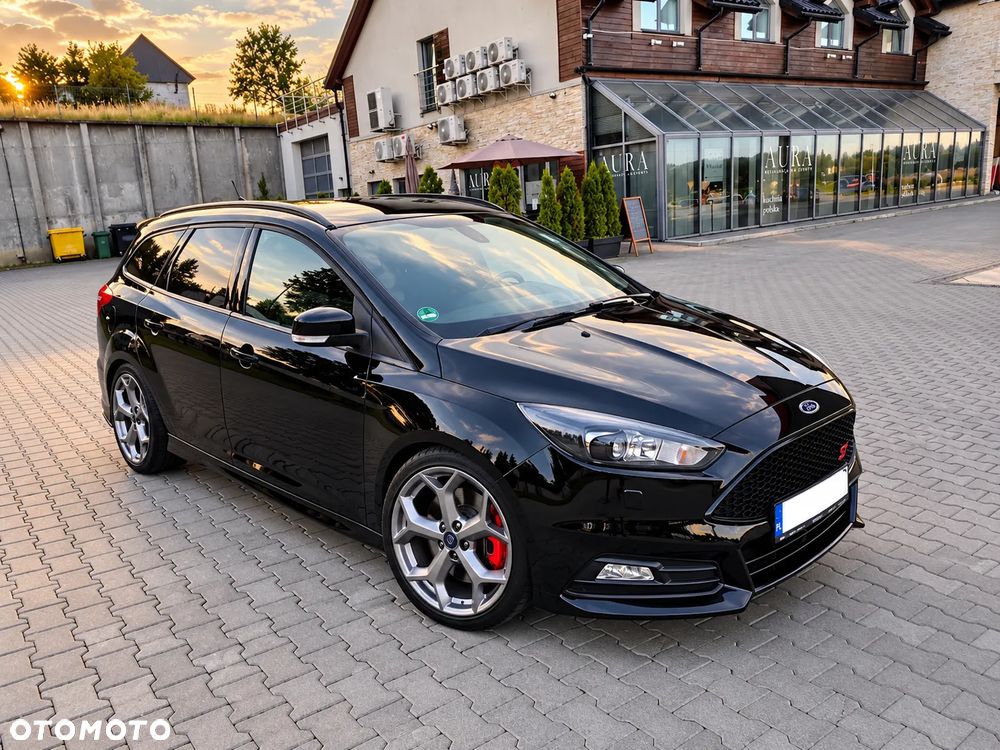 Ford Focus - 4