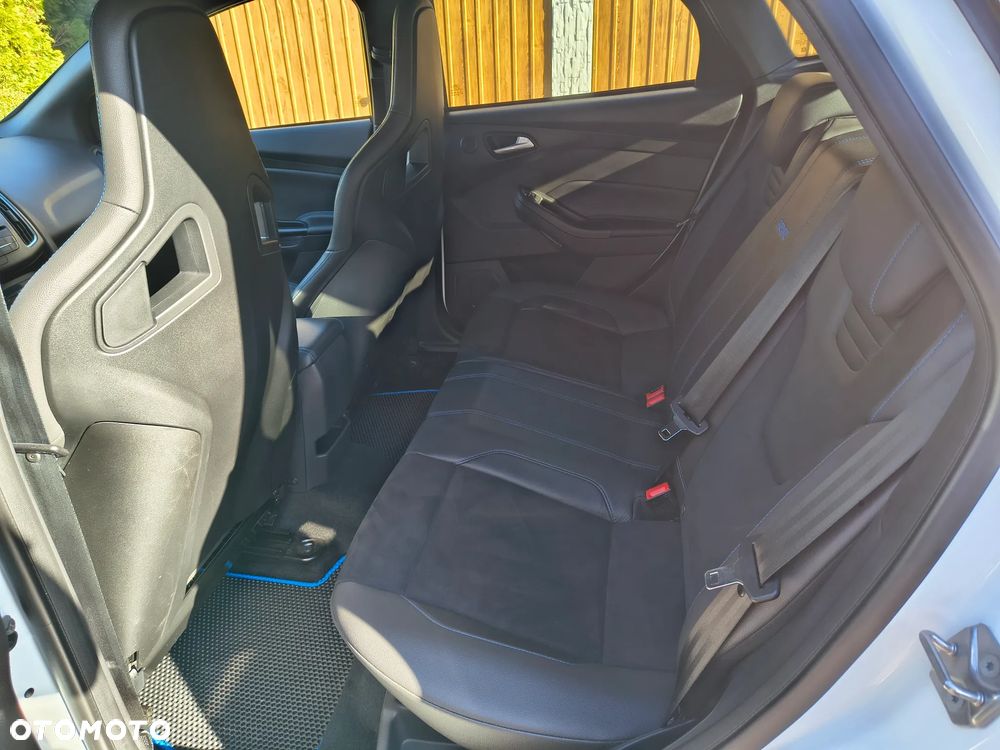 Ford Focus - 18