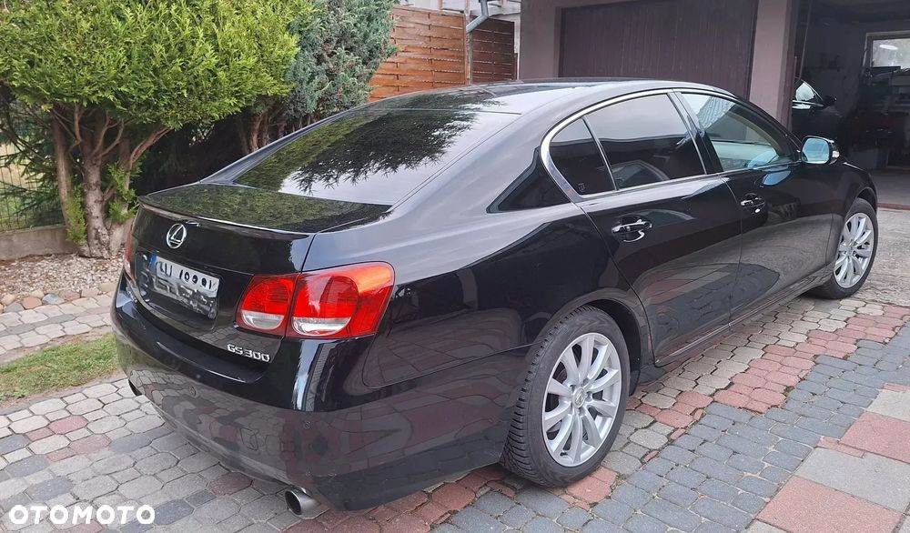Lexus GS 300 Prestige + - 2