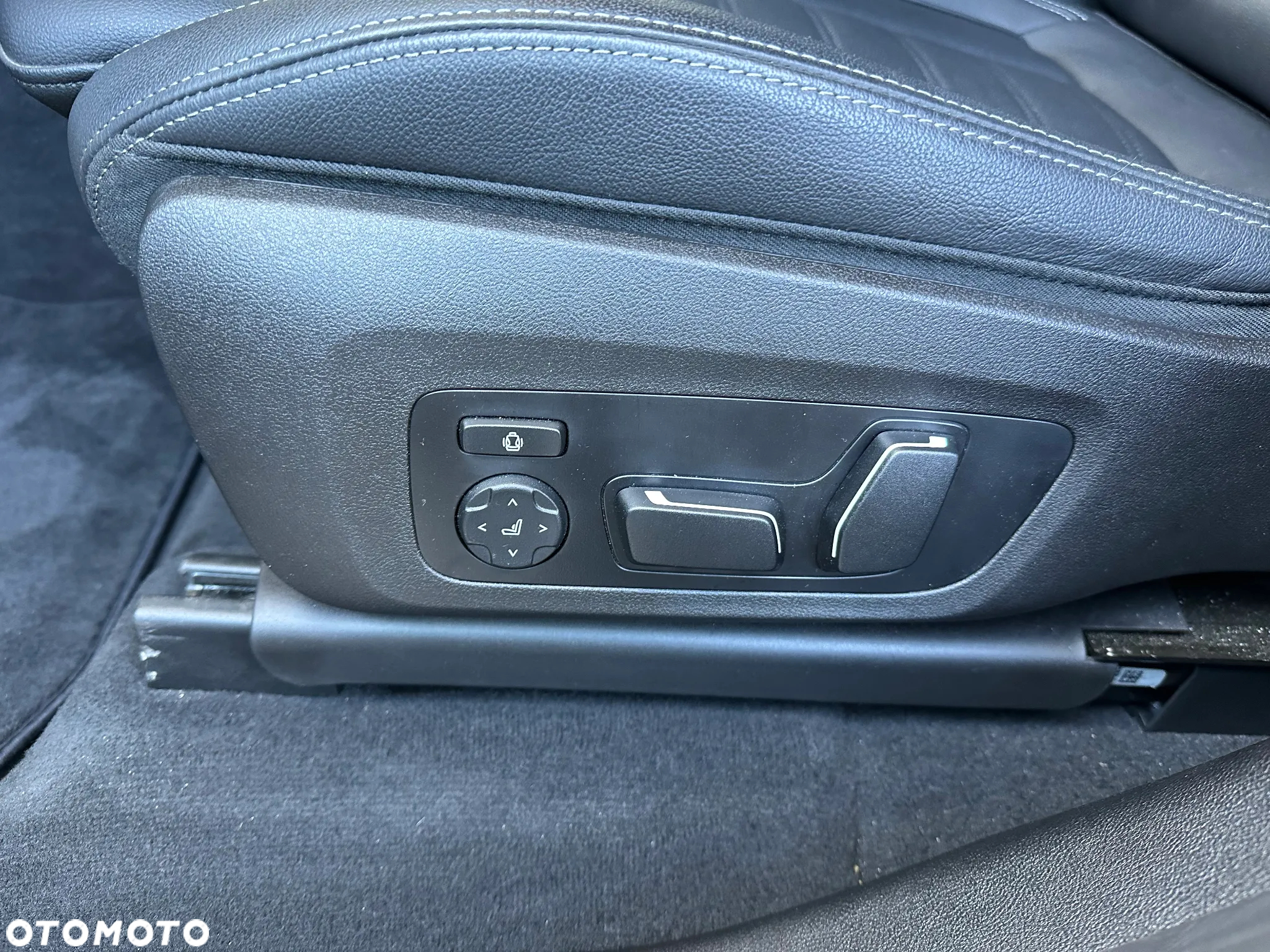 BMW X4 - 10