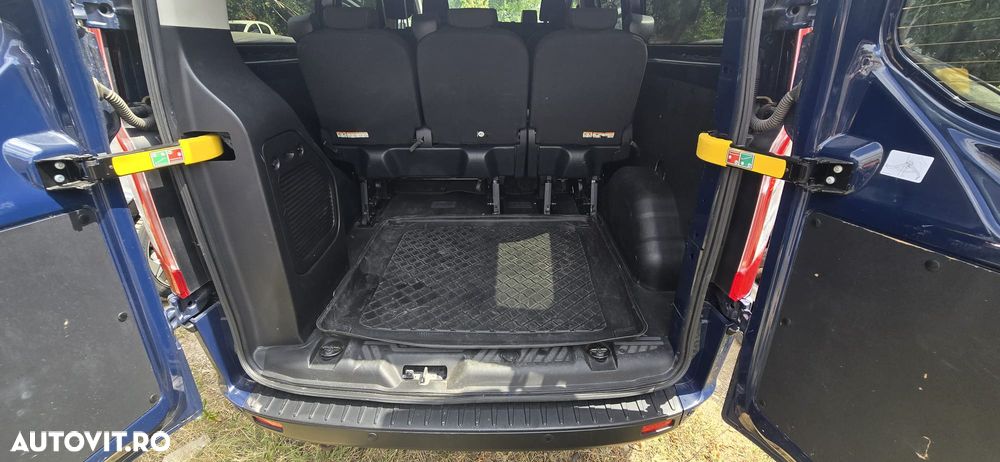 Ford Transit Custom Kombi 320 2.0 EcoBlue 130 CP L2H1 Trend Aut. - 18