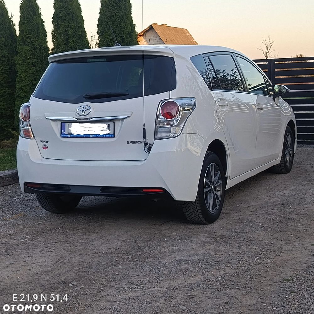 Toyota Verso 2.0 D-4D 5-Sitzer Executive - 37