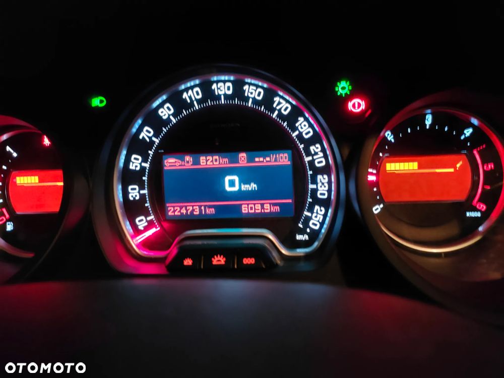 Citroën C5 2.0 HDi Exclusive - 14