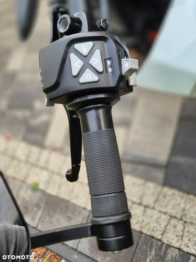 KTM Duke 125 - 13