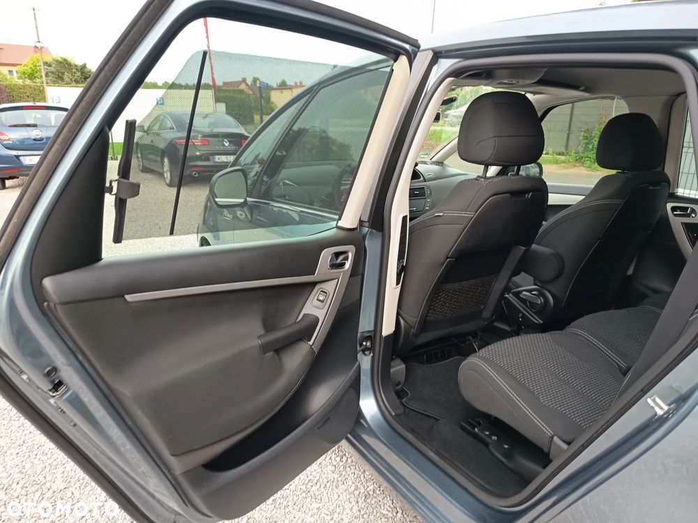 Citroën C4 Picasso HDi 150 FAP Selection - 32