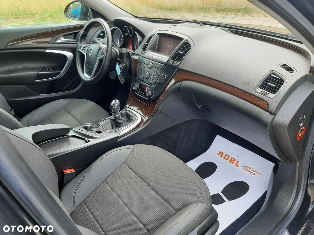 Opel Insignia 1.6 Turbo Cosmo - 24