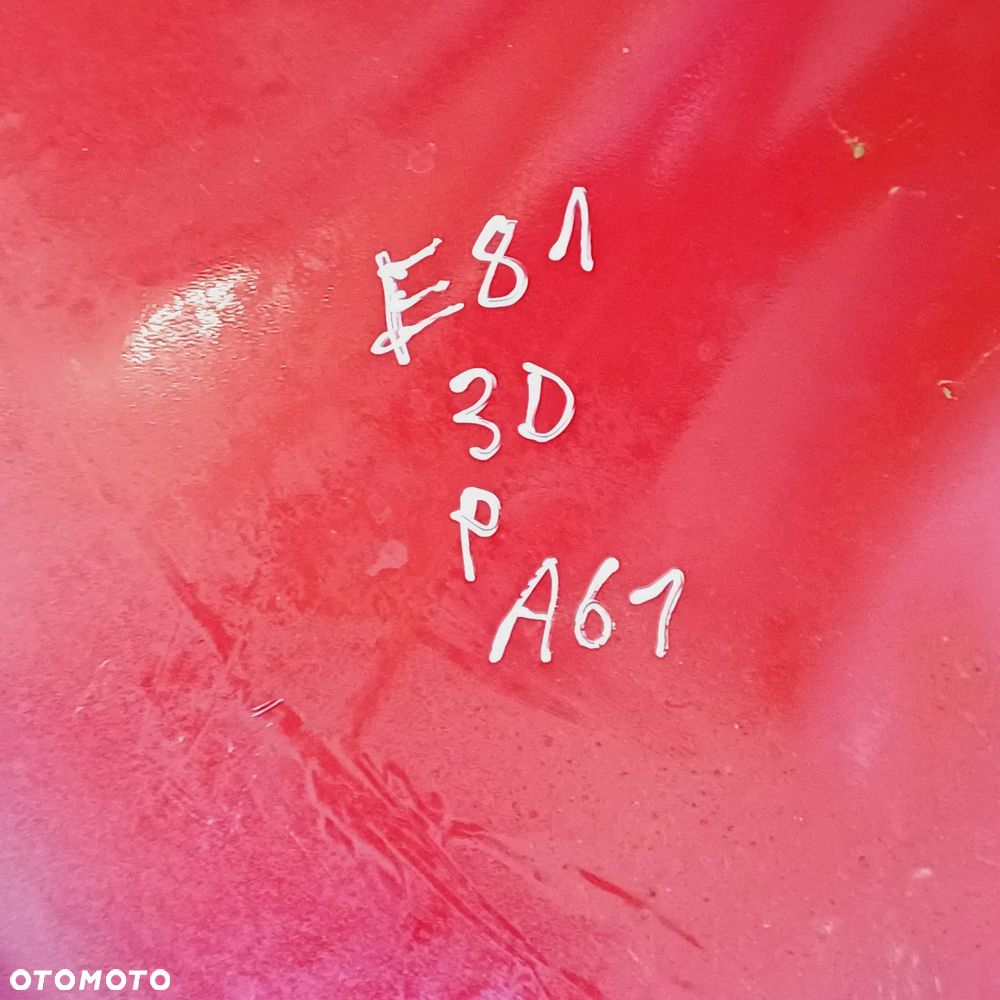 BŁOTNIK PRAWY PRZÓD PRZEDNI BMW 1 E81 E87 LAK: A61 3 DRZWI NR39 - 10