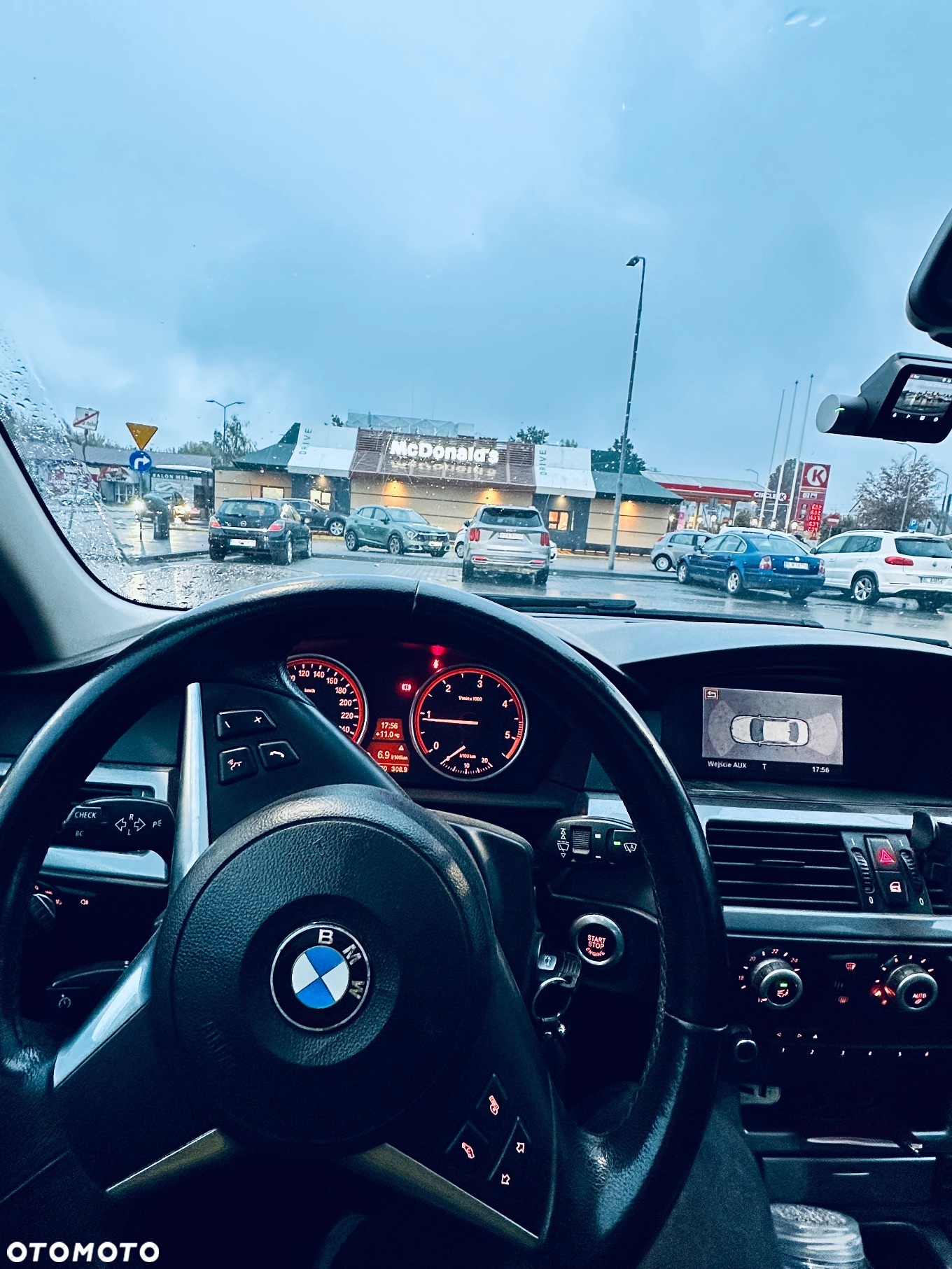 BMW Seria 5 520d - 8