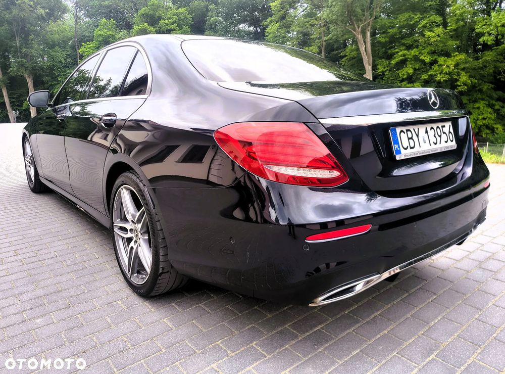 Mercedes-Benz Klasa E 220 d 9G-TRONIC - 9
